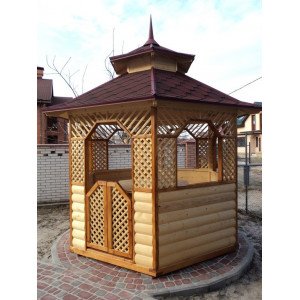 Варiант №72, дiаметр 3м, 6 кутiв, матерiал - ялина європейська (смерека). Стіл і лавки у комплекті.